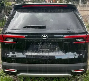 New Toyota Highlander Platinum 2025 Black