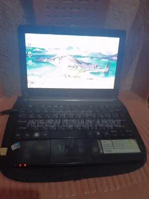 Laptop Packard Bell 4GB Intel HDD 250GB