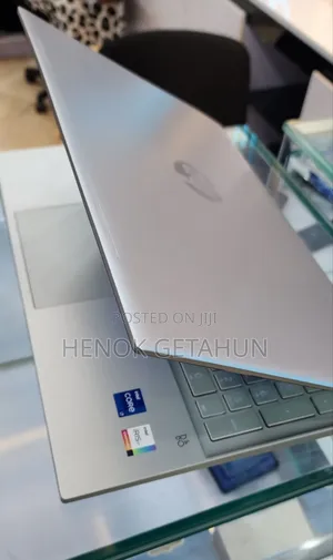 New Laptop HP Pavilion 15 8GB Intel Core I7 SSD 512GB