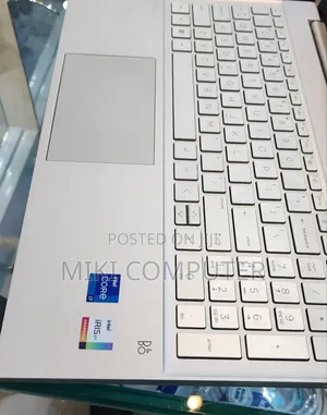 New Laptop HP Pavilion 15 8GB Intel Core I5 SSD 512GB