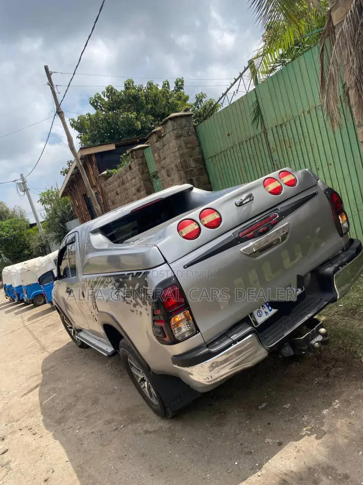 Toyota Hilux 2017 Silver