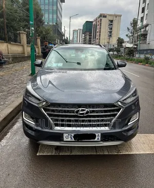 Photo - Hyundai Tucson 2020 Gray