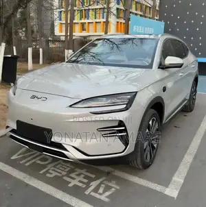 Photo - New BYD Song Plus 2025 Ivory