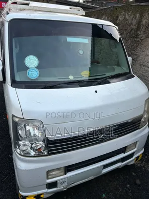 Suzuki Every Wagon 2012 White