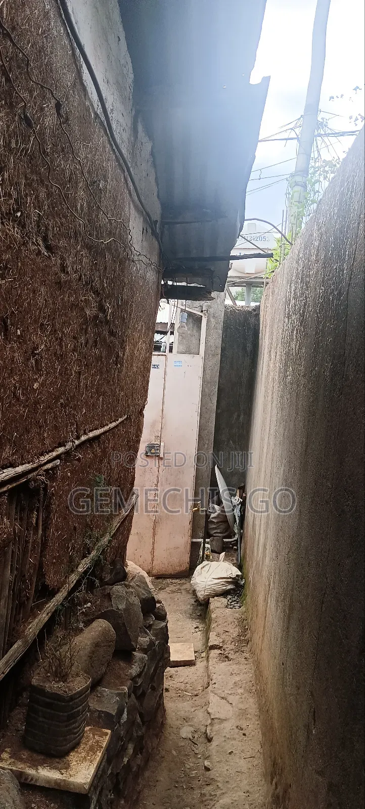 1bdrm House in Gullele for sale