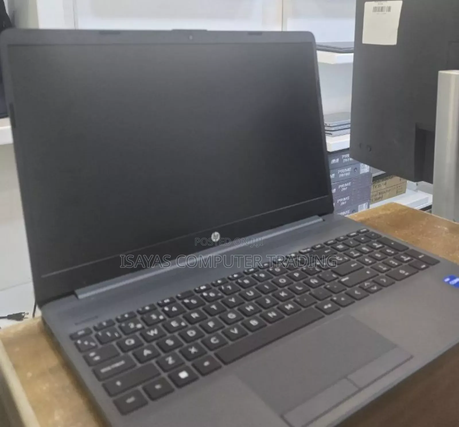 New Laptop HP Stream Notebook 8GB Intel Core I5 SSD 1T