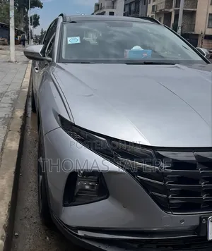 Hyundai Tucson 2021 Silver