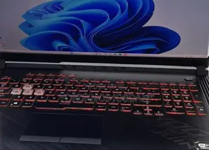 New Laptop Asus ROG Strix SCAR 15 16GB Intel Core I7 SSD 1T