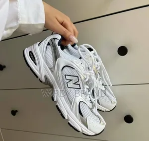 Photo - New Balance 530