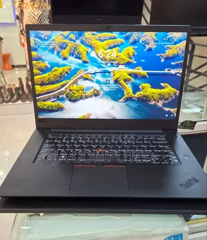 Photo - New Laptop Lenovo ThinkPad P1 Gen 3 16GB Intel Core I7 SSD 512GB