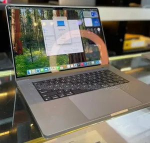 New Laptop Apple MacBook Pro M1 32GB Apple M1 Pro SSD 1T