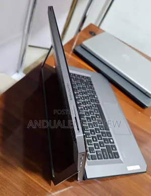 New Laptop HP ZBook X2 G4 32GB Intel Core I7 SSD 512GB