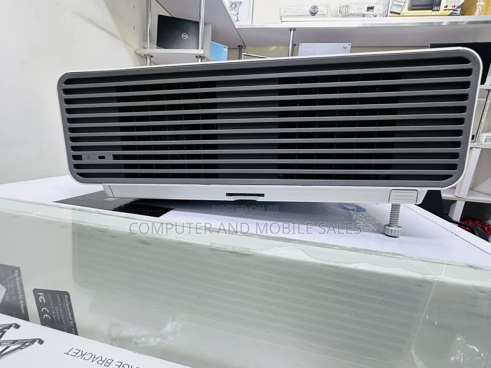 Sony Vpl-ch350 4000 Lumen Wuxga 3lcd Projector (White)