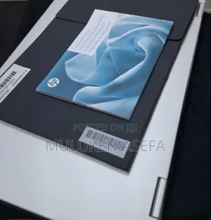 New Laptop HP OmniBook 5 14" 16GB Intel Core I7 SSD 1T