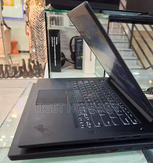 Photo - Laptop Lenovo ThinkPad Yoga 16GB Intel Core I7 SSD 512GB