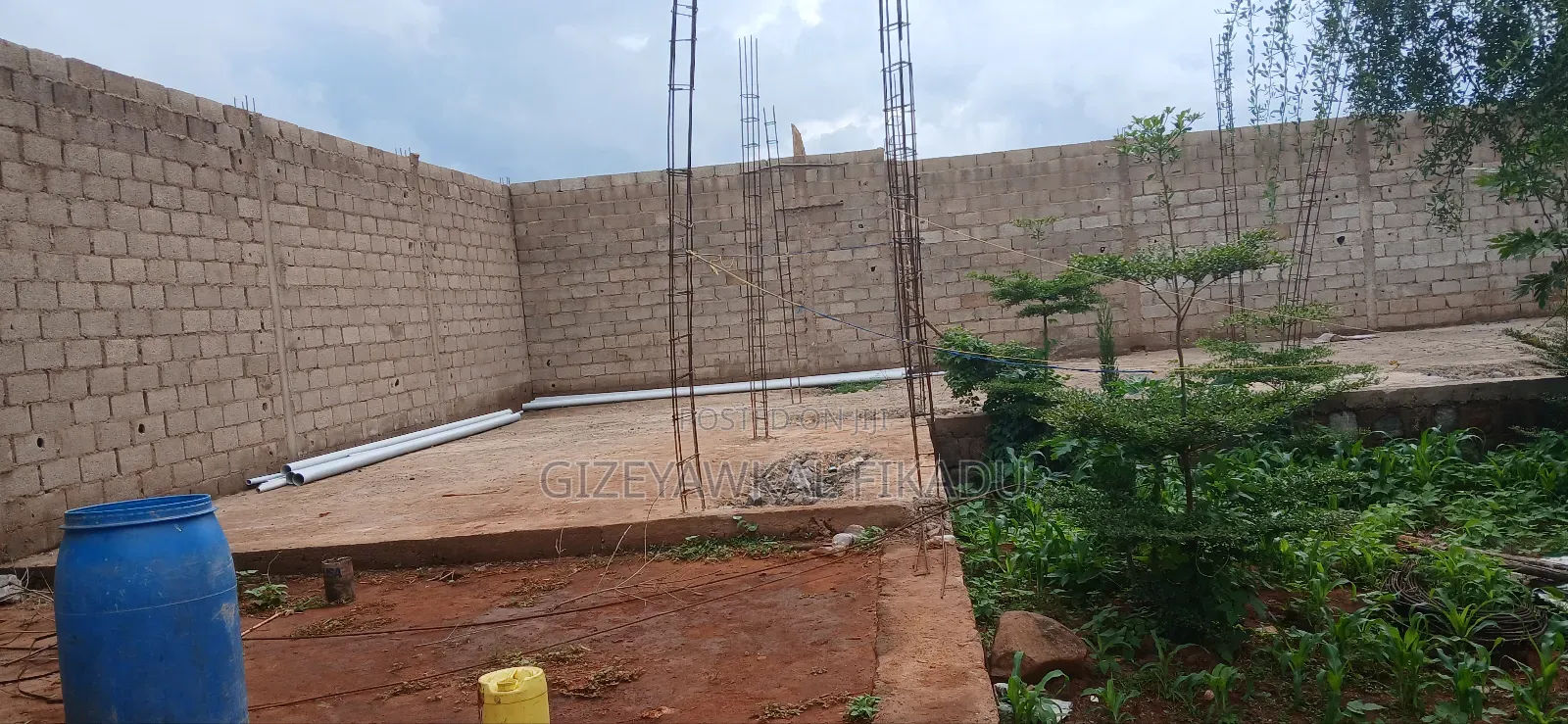 9bdrm House in Pension, Borena for sale