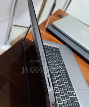 New Laptop HP Zbook Studio G7 16GB Intel Core I7 SSD 512GB