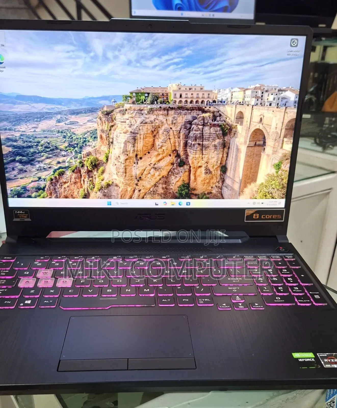 New Laptop Asus TUF Gaming A15 16GB AMD Ryzen 9 SSD 512GB