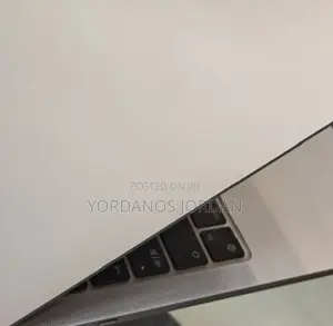 New Laptop Apple MacBook Pro M1 8GB Intel Core I7 SSD 256GB