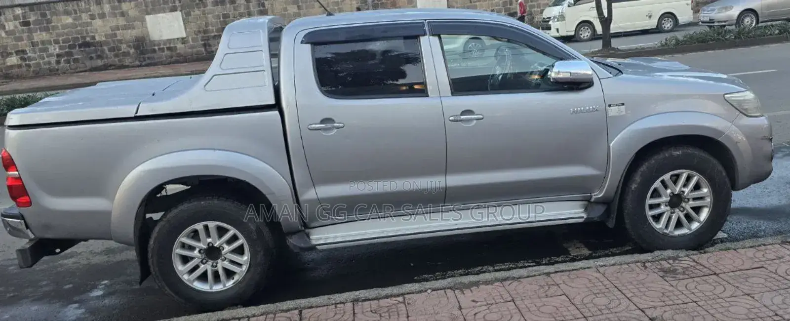 Toyota Hilux 2015 Silver