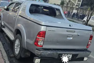 Toyota Hilux 2015 Silver