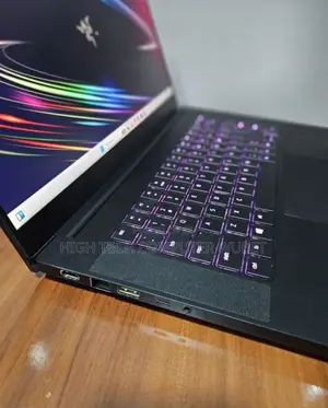 Photo - New Laptop Razer Blade 16GB Intel Core I7 SSD 512GB