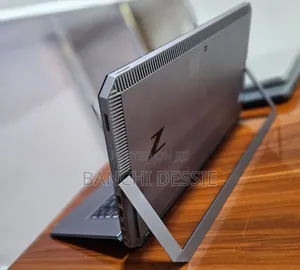 New Laptop HP 32GB Intel Core I7 SSD 512GB