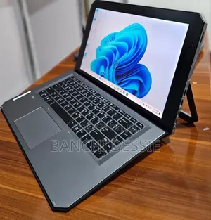 New Laptop HP 32GB Intel Core I7 SSD 512GB