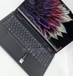 New Laptop Lenovo Yoga 730 16GB Intel Core Ultra 7 SSD 512GB