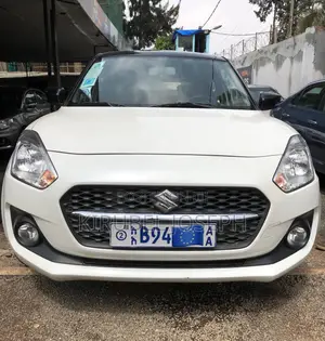 Suzuki Swift 2021 White