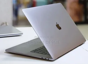 New Laptop Apple MacBook Pro 2019 32GB Intel Core I9 SSD 1T