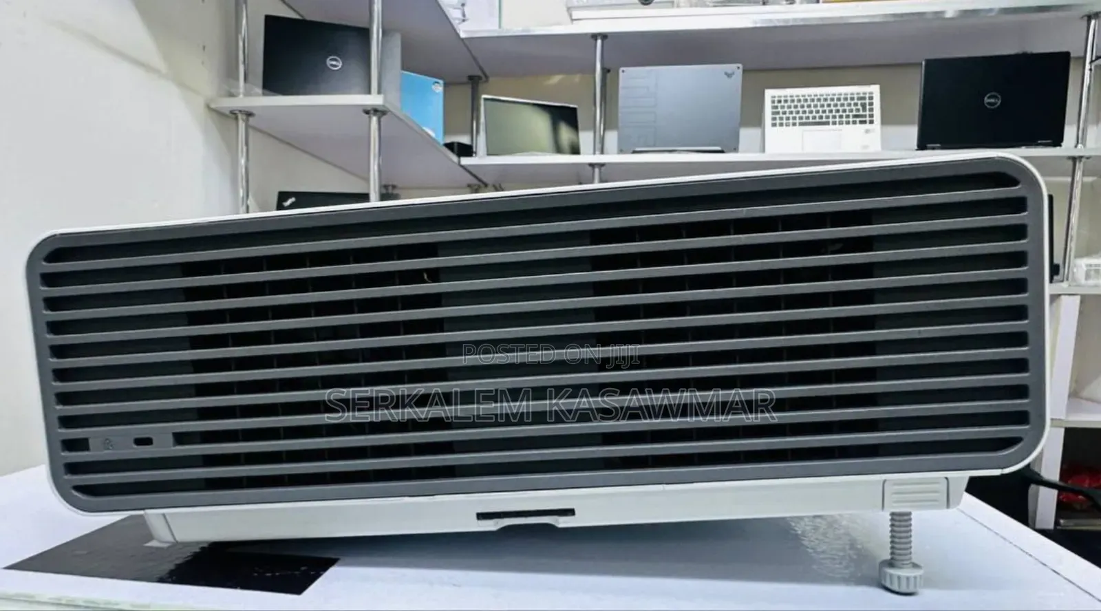 1home Cinema Projector Sony VPL-Ch350 Model Highlights Brightn