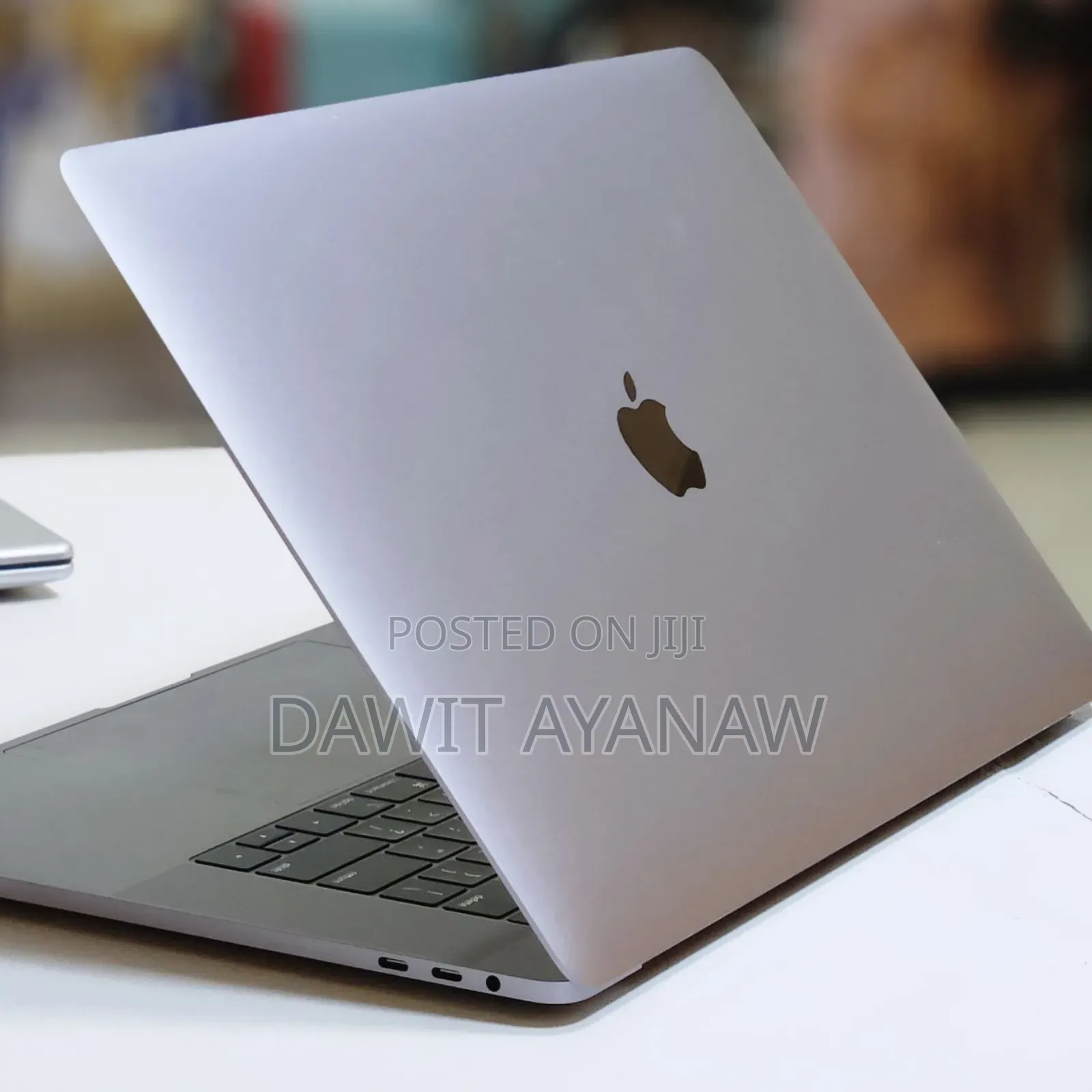 New Laptop Apple MacBook Pro 2019 32GB Intel Core I9 SSD 1T