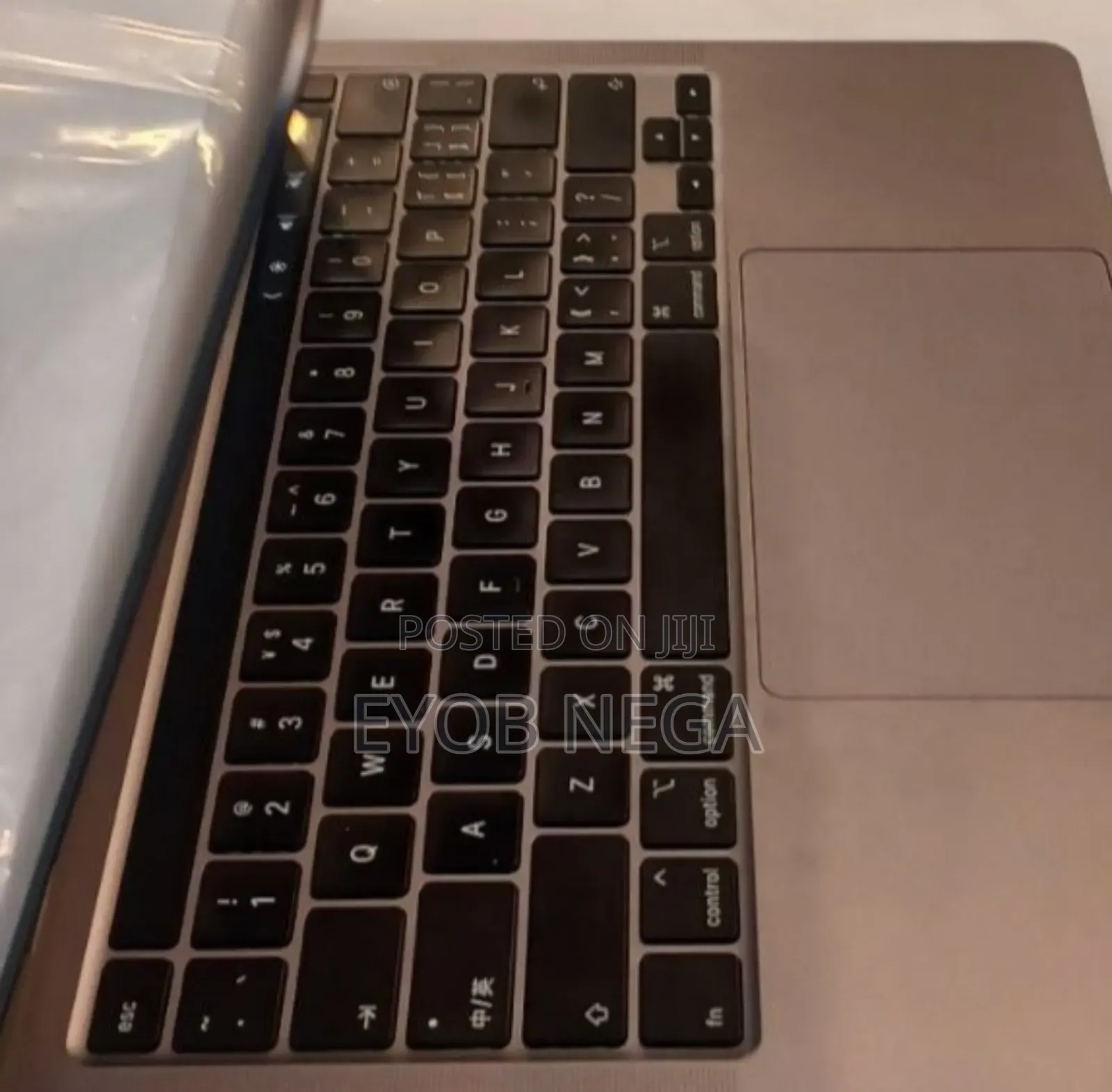 Laptop Apple MacBook Pro 2020 8GB Intel Core I5 SSD 256GB