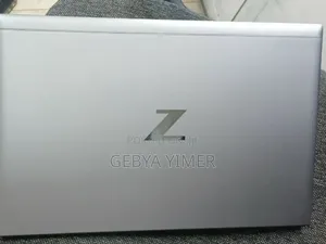 New Laptop HP ZBook Firefly G8 16GB Intel Core I7 SSD 512GB