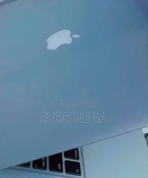 Laptop Apple MacBook Air 2013 4GB Intel Core i5 SSD 128GB