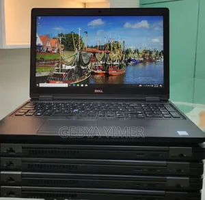 Photo - New Laptop Dell Precision 15 3520 16GB Intel Core i7 SSD 512GB