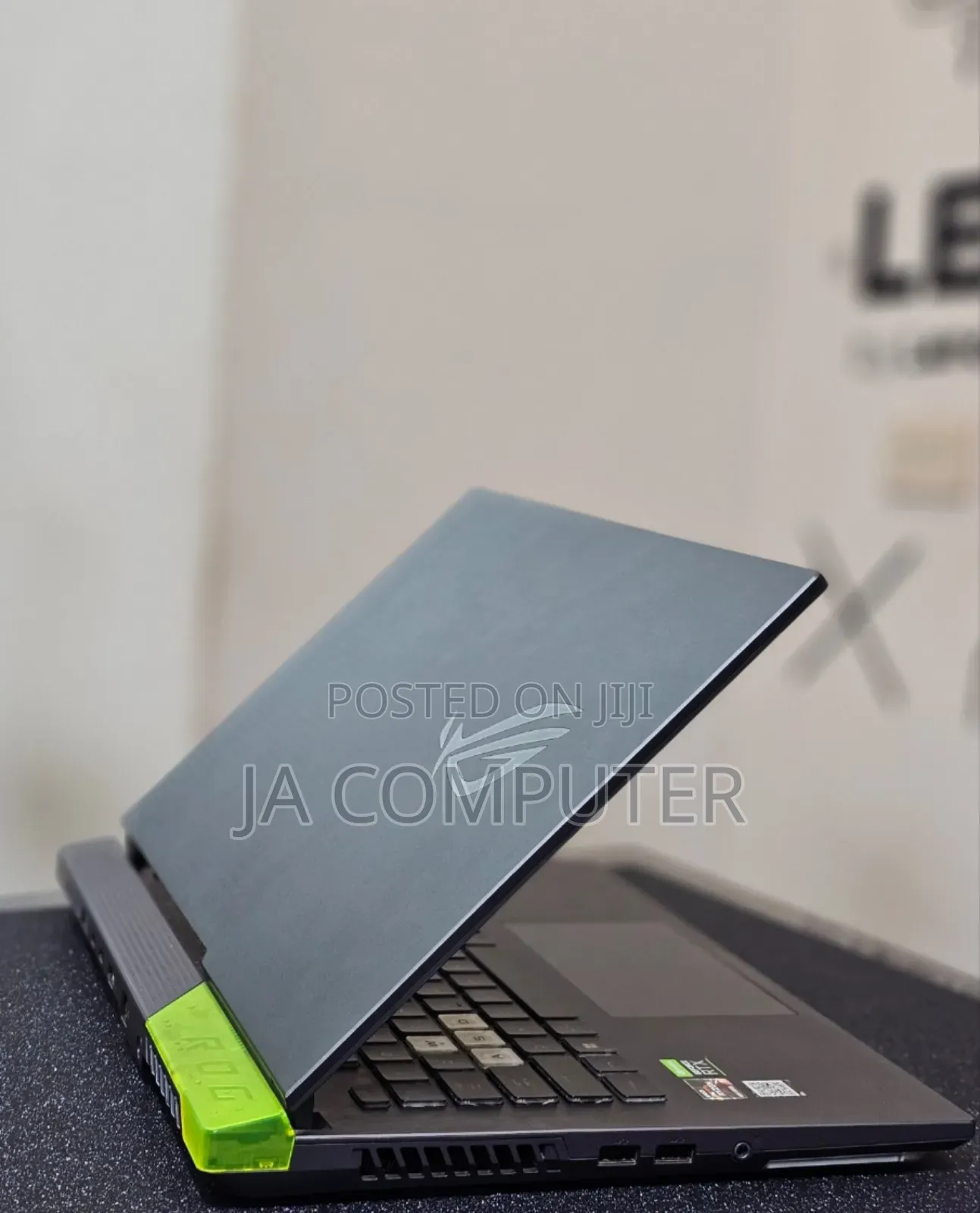 New Laptop Asus ROG Strix G15 16GB AMD Ryzen 9 SSD 512GB