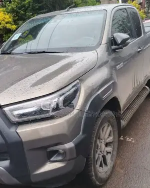 Toyota Hilux 2022 Teal