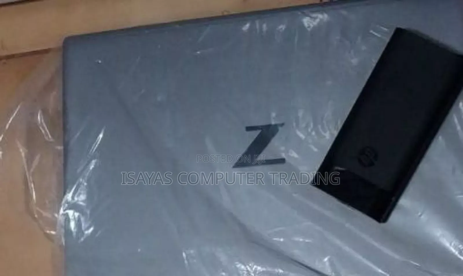 New Laptop HP ZBook Firefly G8 32GB Intel Core I7 SSD 512GB