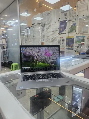 Photo - Laptop Lenovo ThinkPad X380 Yoga 16GB Intel Core I5 SSD 512GB