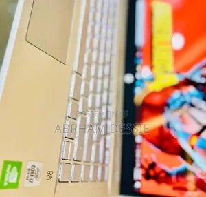 New Laptop HP 16GB Intel Core I7 SSD 512GB