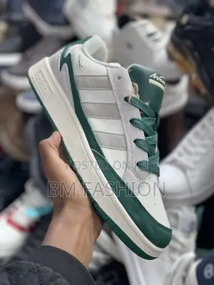 Photo - Adidas Missy Metro White Green