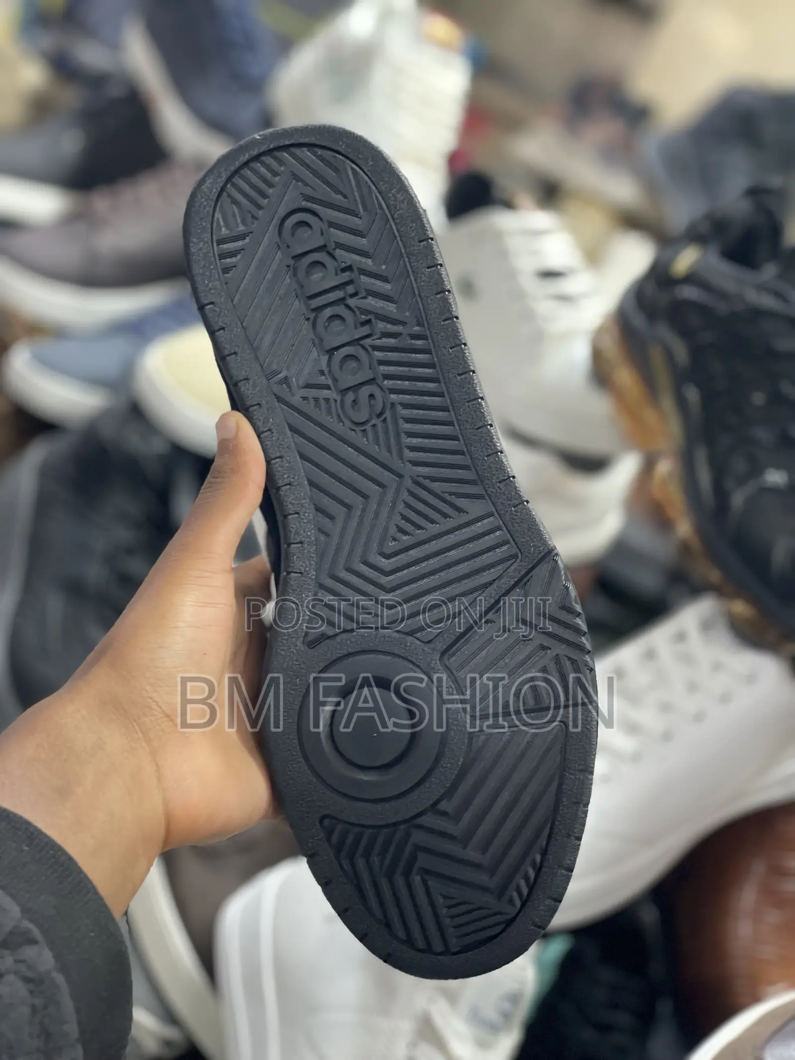 Adidas Quality Black Sneakers Metro