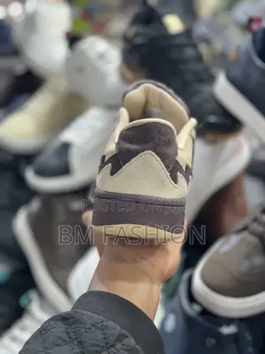 Adidas Bark Black Missy Quality Sneakers for Men