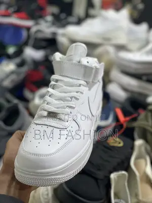 High Quality Air Force Mid High White Shutter Men’S