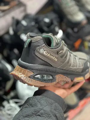 Elegant Men’S Sneaker Columbia Military Green Waterproof