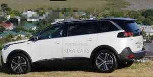 Peugeot 5008 2022 White