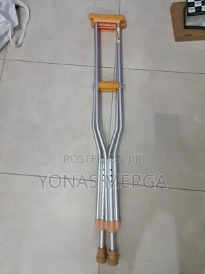 Photo - Crutches剁癌axilla Crutches增支especially During and After Rehabilitation