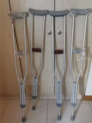Photo - Double Crutches, Medical Mobility Aid烸未crutches~距kranch■Π∆Crutches